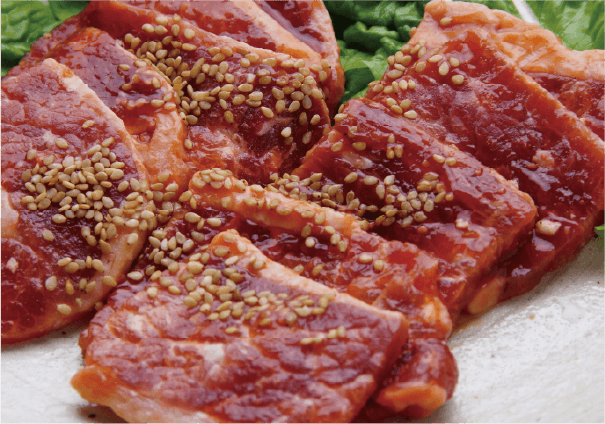 【こだわりのワントッピング】 1.肉との相性を考えたオリジナルレシピ